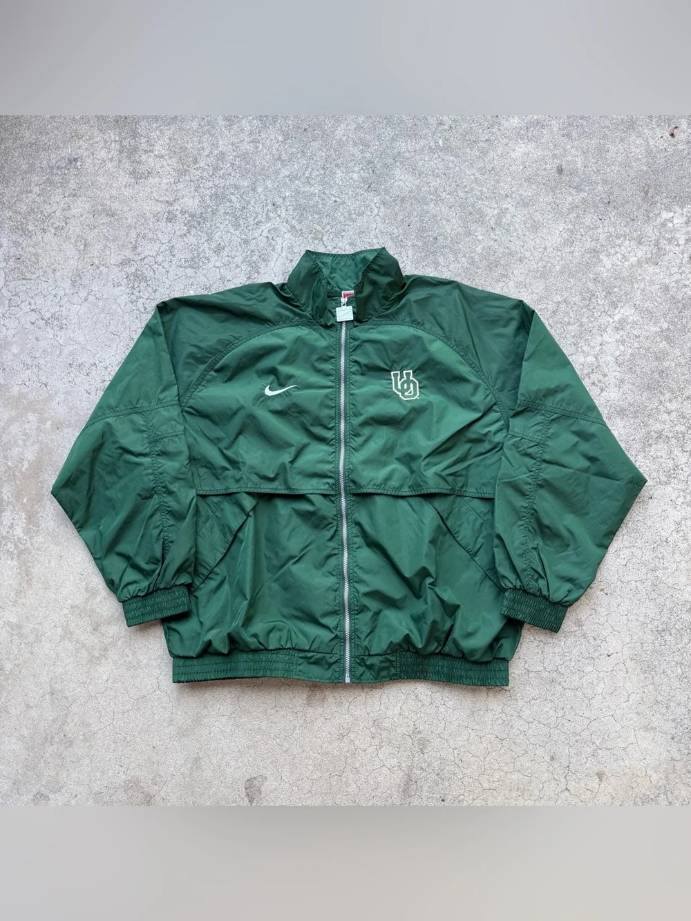 Vintage 90’s Nike University Of Oregon Embroidered Full Zip Windbreaker Jacket